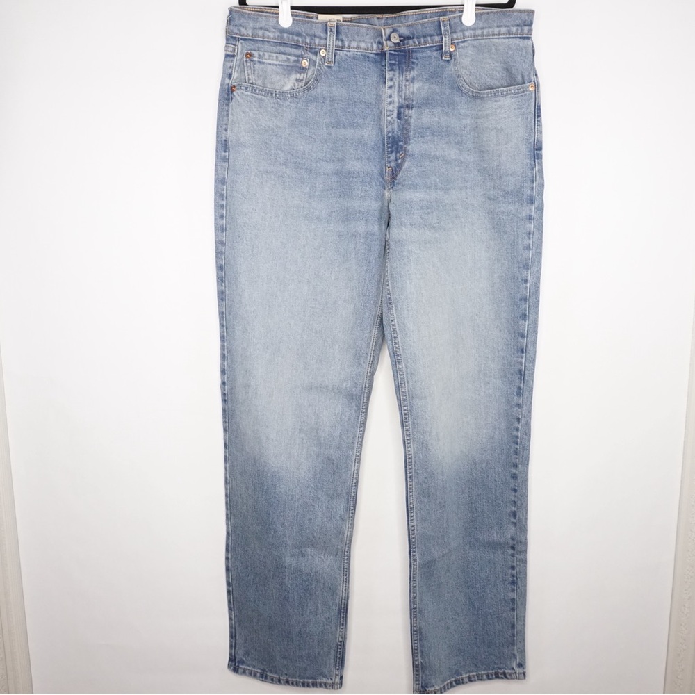 NWT Levi's 550 Relaxed Fit Jeans